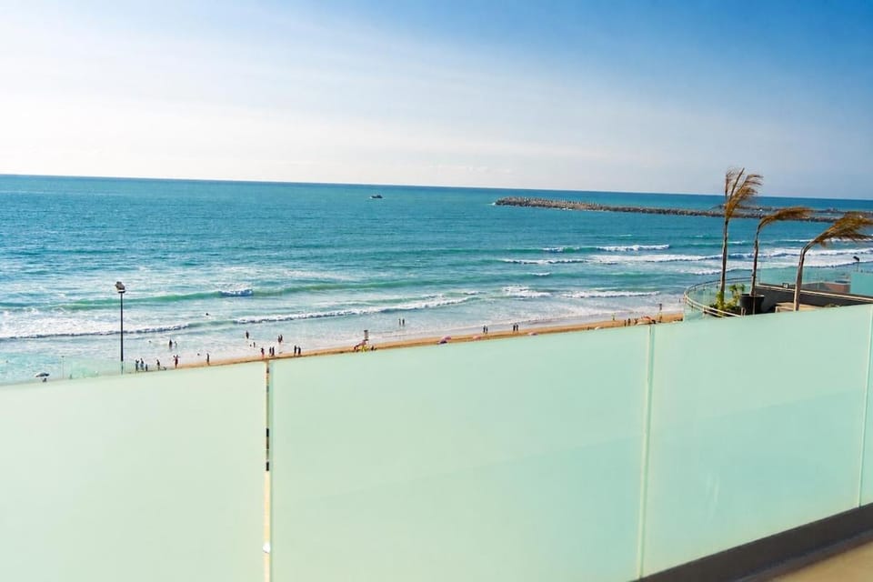 Perle de Mehdia - Beach and Terrace Apartment in Rabat-Salé-Kénitra