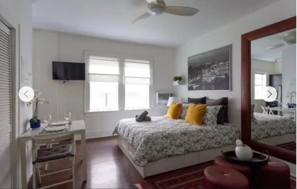 Beautiful Studio in Miami Beach Apartment in Flamingo Lummus