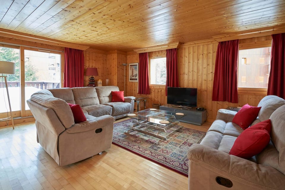 Santons 5 by One of A Kind Travel Apartment in Val dIsere