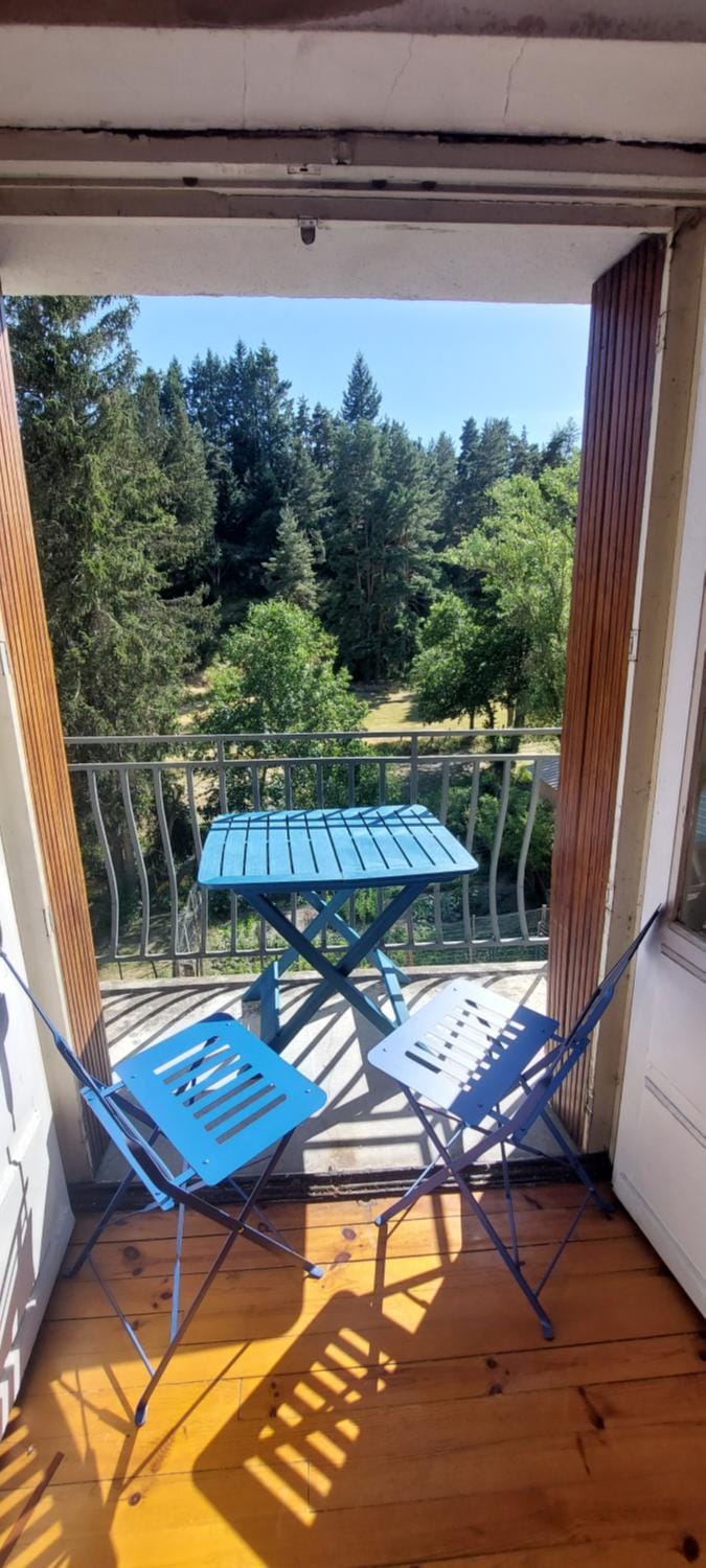 Balcony/Terrace, Mountain view
