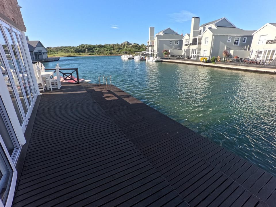 Marina Martinique Aruba Breeze Condo Apartment in Eastern Cape
