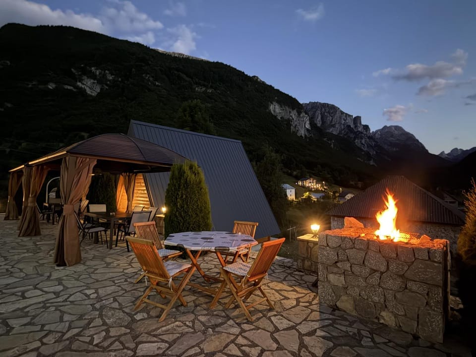 BBQ facilities, BBQ facilities, Mountain view