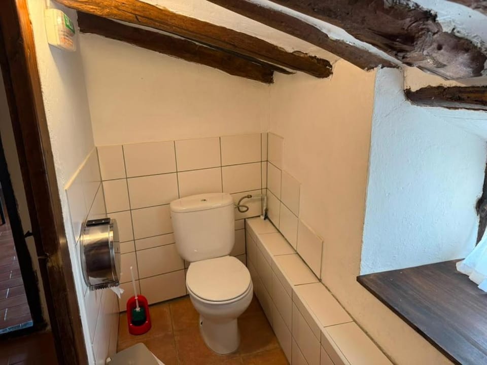 Albergue OasisTrails for pilgrims on Camino de Santiago Hostel in Navarre