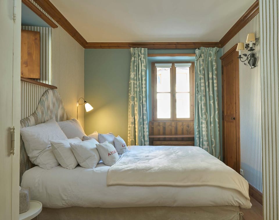 Vieux Village by One of A Kind Travel Apartment in Val dIsere