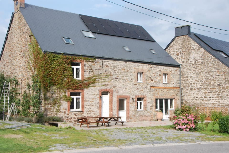 Les Trois Voisins House in Belgium