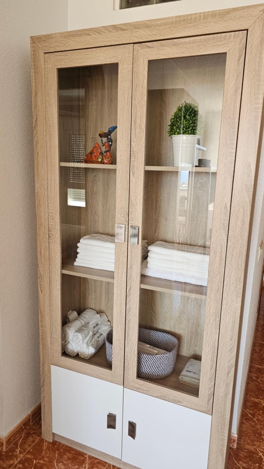 towels, wardrobe