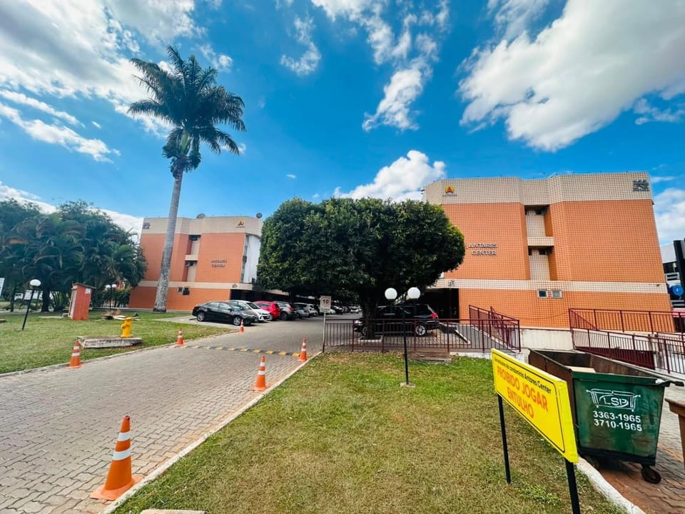Beautiful apartment set | Near the Congress, Airport, Ministry, and Headquarters – 02B Apartment in State of Goiás