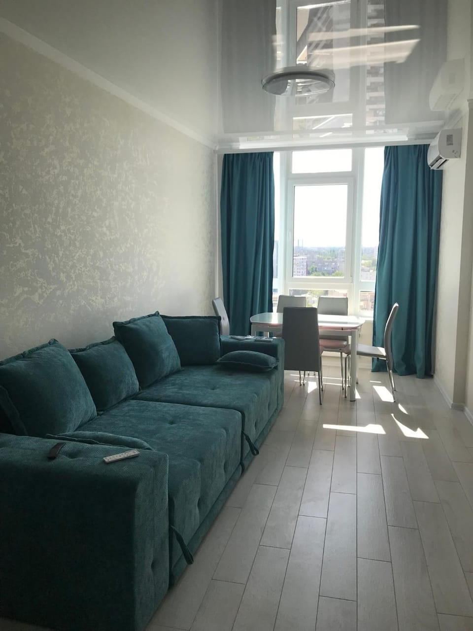 2 спальни и кухня-студия возле моря Apartment in Odessa