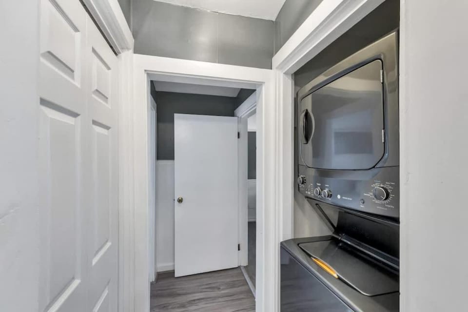 The Fleet - Perfect Location Near Beach & Boardwalk House in Hampton Beach