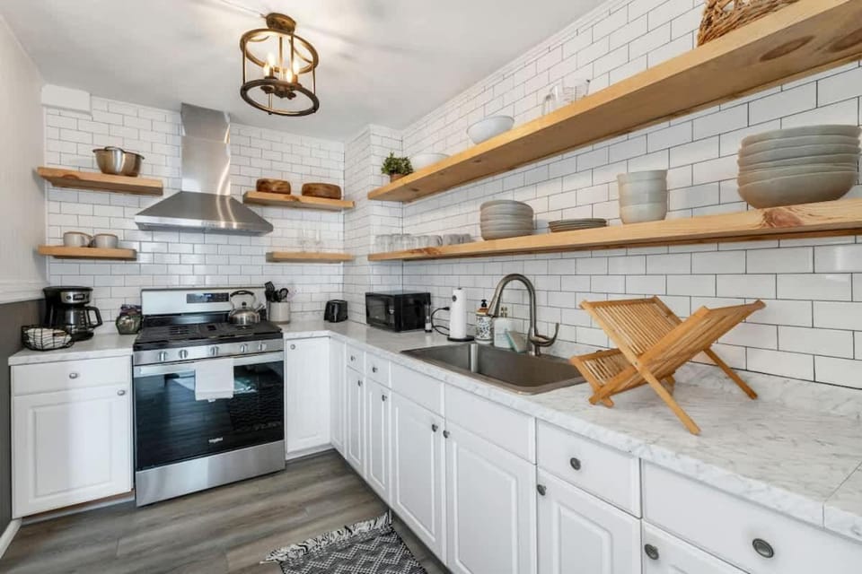 The Fleet - Perfect Location Near Beach & Boardwalk House in Hampton Beach