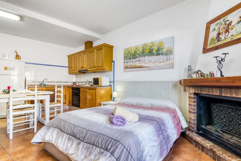 Property building, Living room, Bedroom