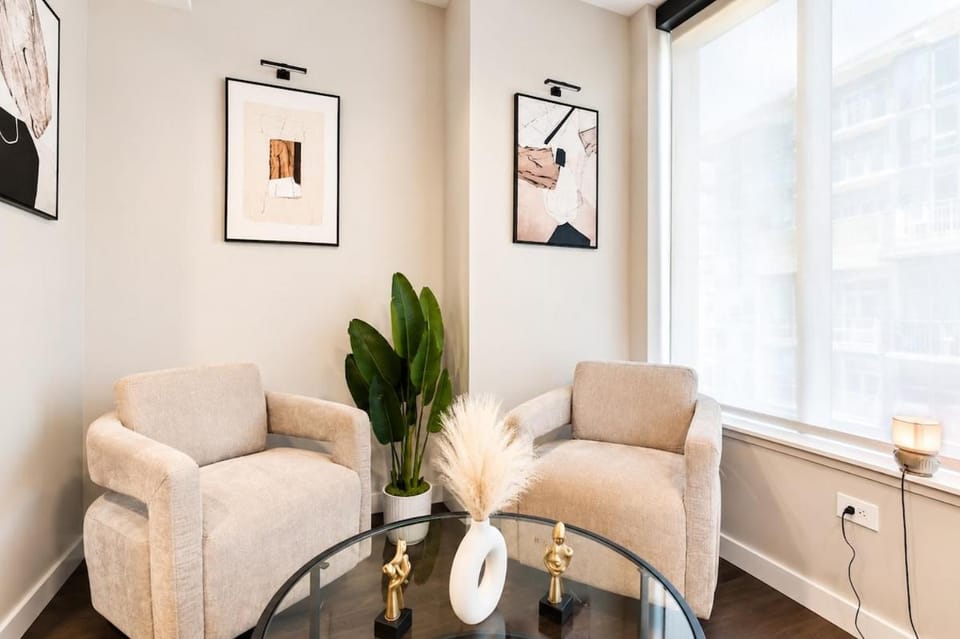 The Skyline Suite Midtown Apartment in Atlanta