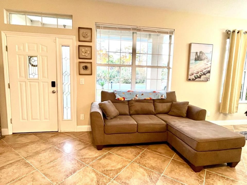 Pet Paradise Near the Beach House in Palm Coast