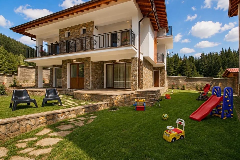 Property building, Patio, Day