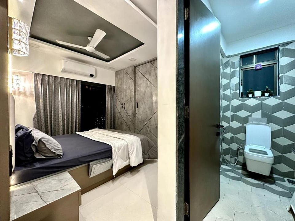 MCSC Luxury Paradise Near Nesco Apartment in Mumbai
