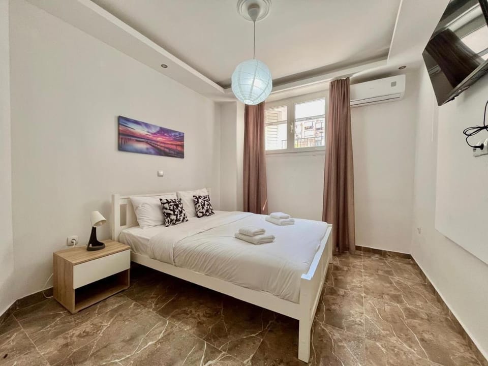 New Lower Level Family Apartment in Kallithea -1 Apartment in Kallithea