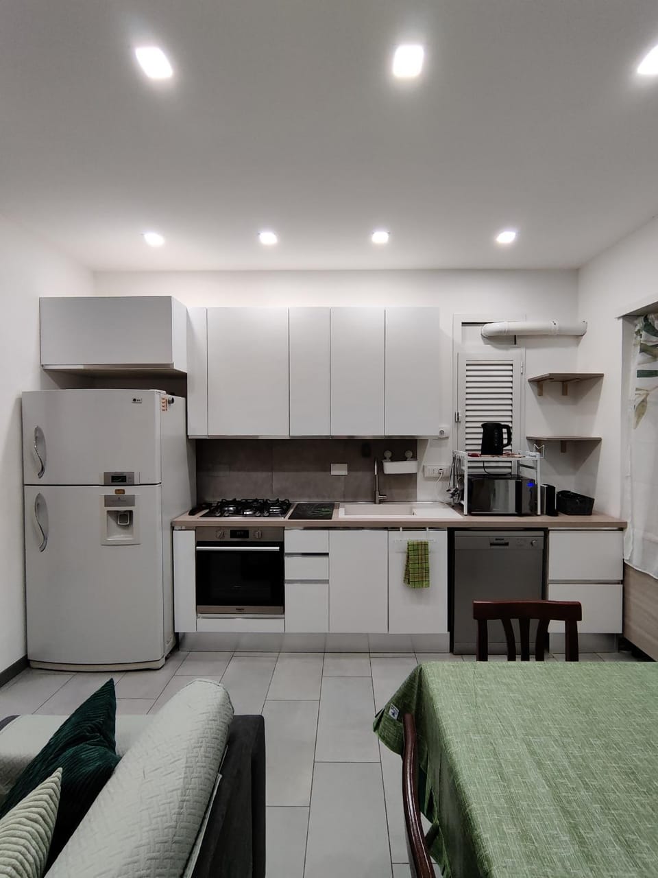 Casa degli Ulivi | 2 Bagni, Mare & Stazione Apartment in Ostia