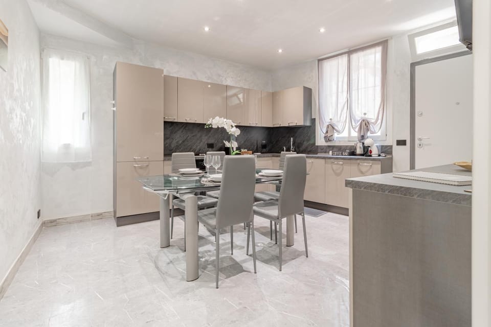 Dining area, oven, stove, kitchen