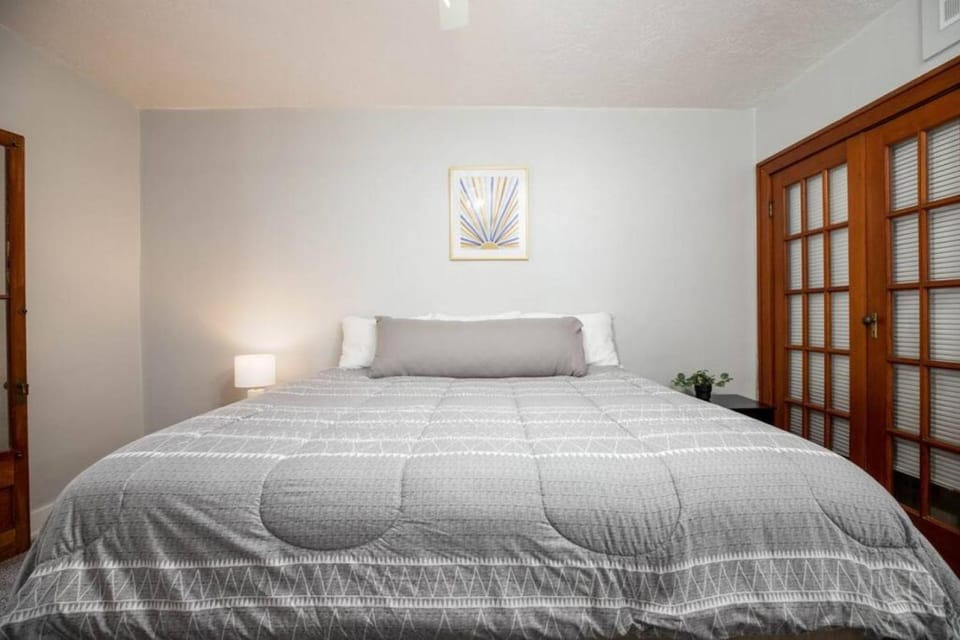 Historic Avenues Two Bedroom Suite Apartment in Salt Lake City