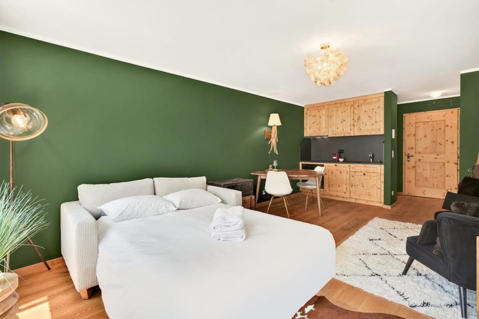 Luxury Monolocale St Moritz Dorf Via Stredas Apartment in Saint Moritz