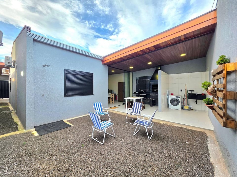 Casa 2 Quartos 2 WC Bairro tranquilo 6 min centro House in Foz do Iguaçu