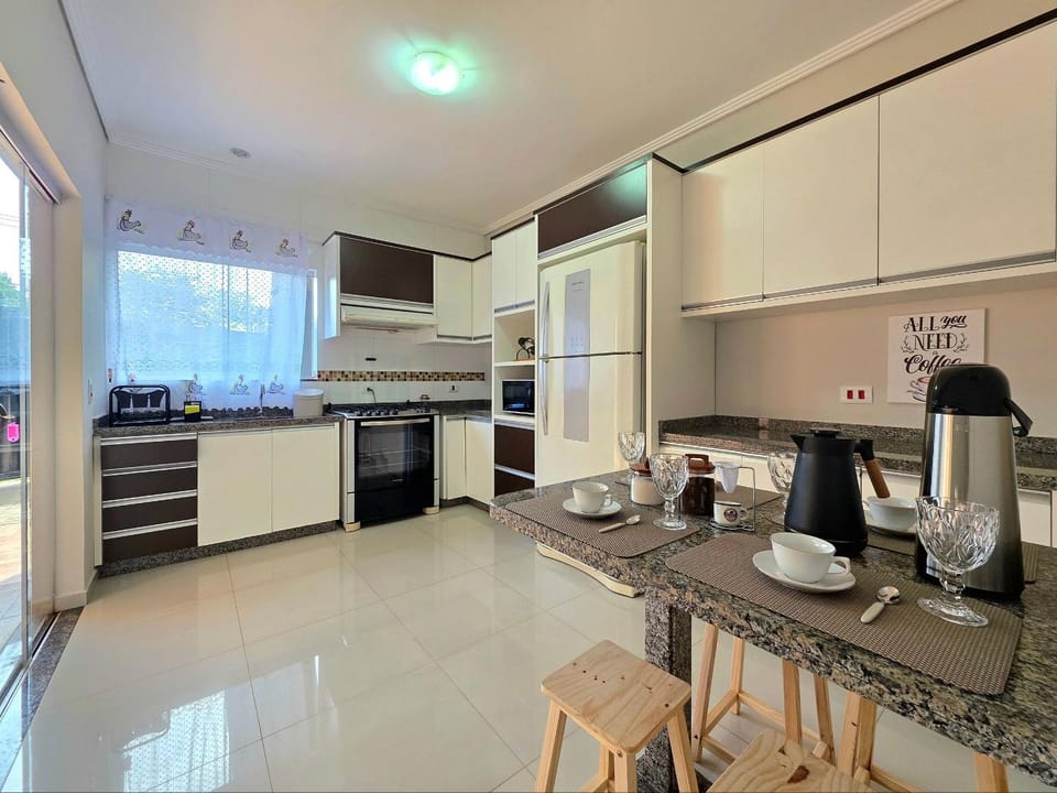 Magna 899 - Casa com 3 Quartos 9 camas prox Centro House in Foz do Iguaçu