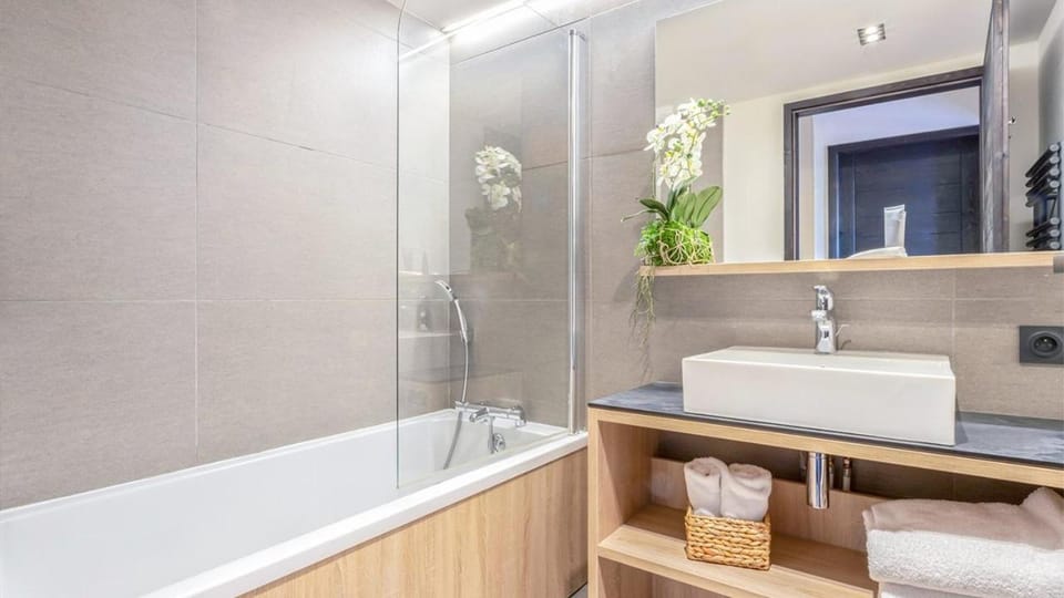 Résidence les Armaillis avec SPA - 4 étoiles- 6 personnes - ASAI210-5-1 Apartment in Haute-Savoie
