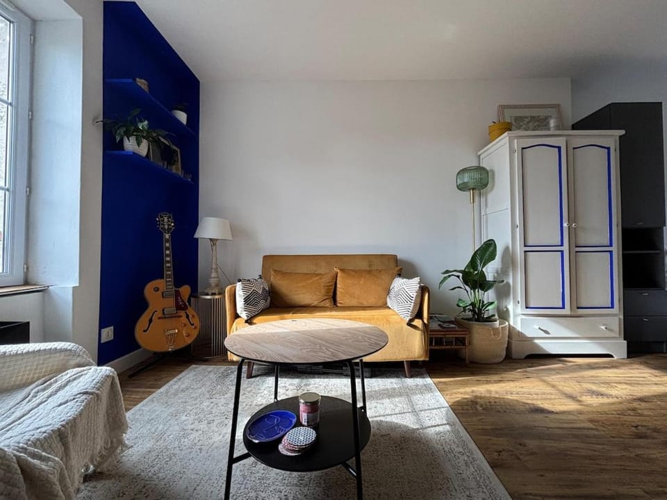 Studio with bright sleeping area Apartment in La Rochelle