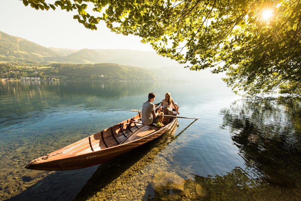 Nearby landmark, Day, Natural landscape, Lake view
