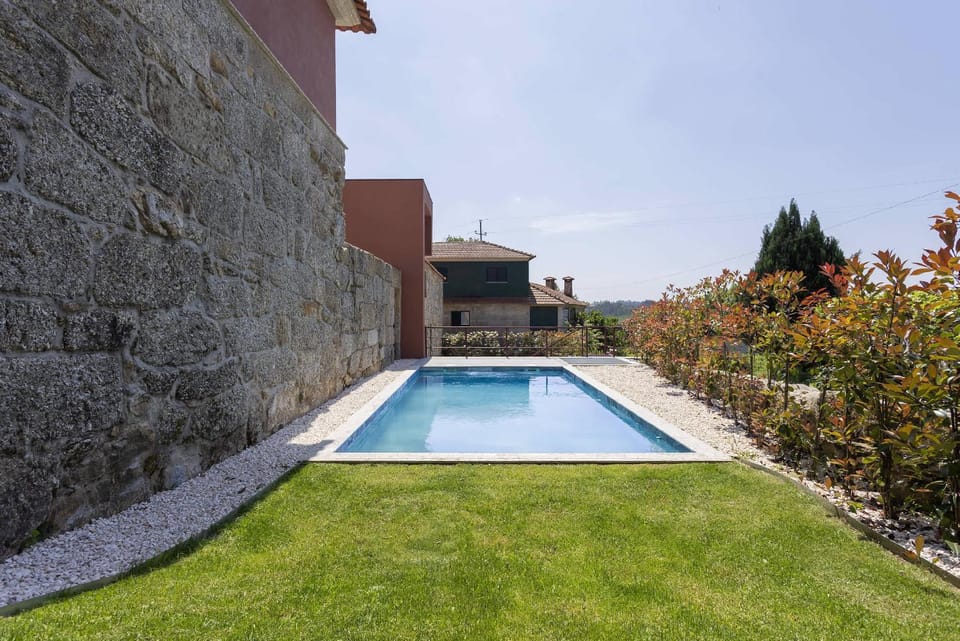 Casas do Bacelar by Liiiving House in Porto District