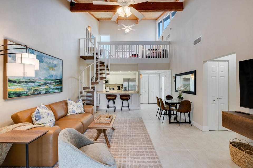 Villa Sanibel 3D Stunning Walkout Beach Retreat Steps to the Sand House in Sanibel Island