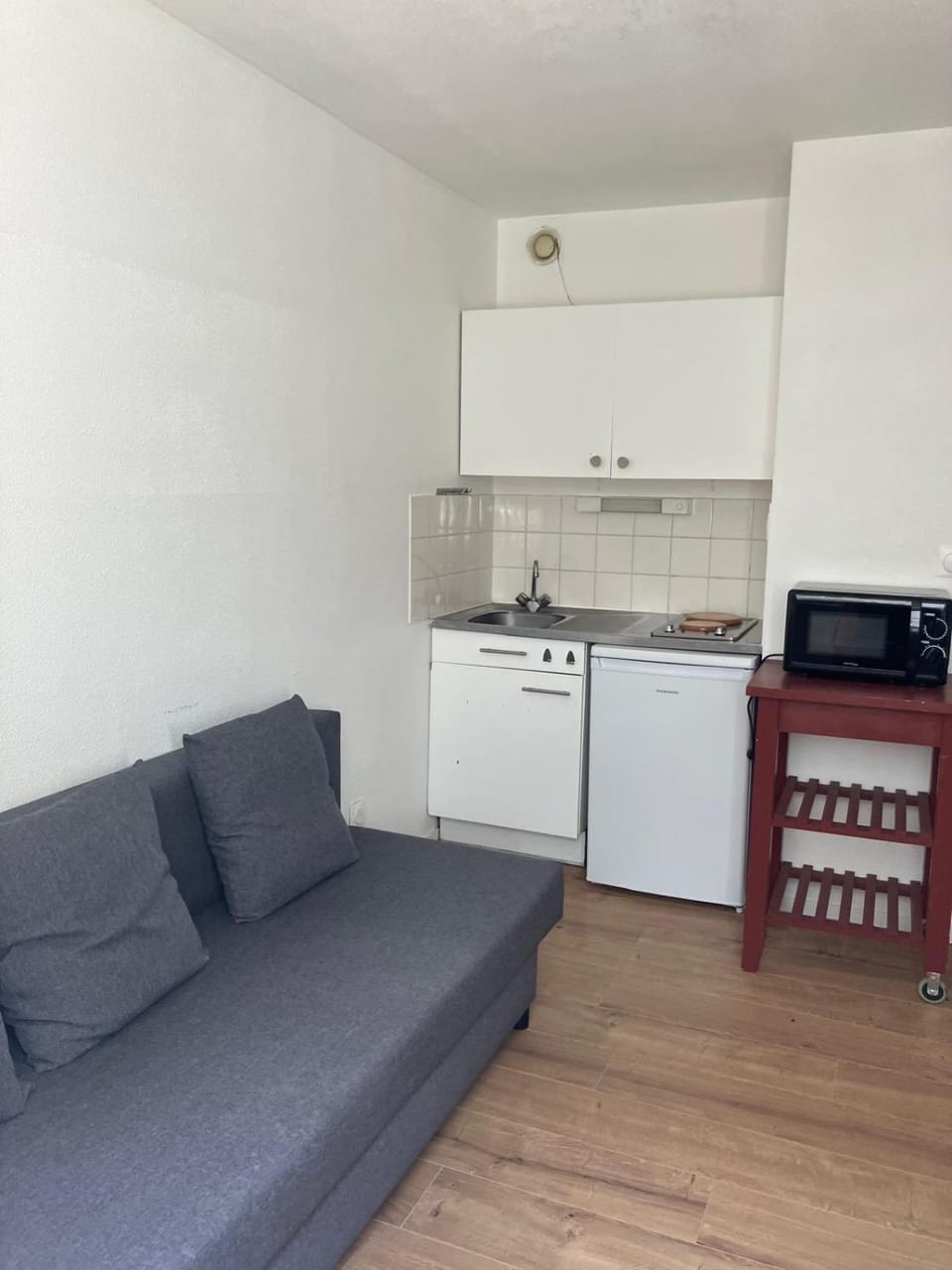 Studio à Bussy St Georges Apartment in Bussy-Saint-Georges