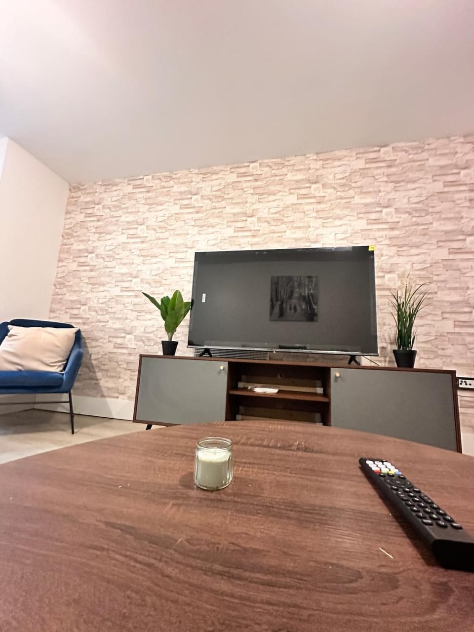 The Emerald Retreat Arena Court Apartment in Birmingham