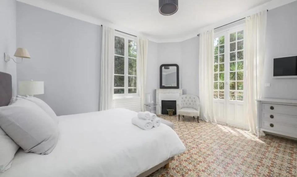 Boutique Hotel Style House in Cannes Center Croisette 10mn walk Villa in Cannes