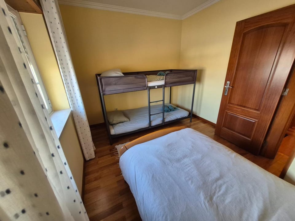 Toca dos Coelhos House in Lisbon District