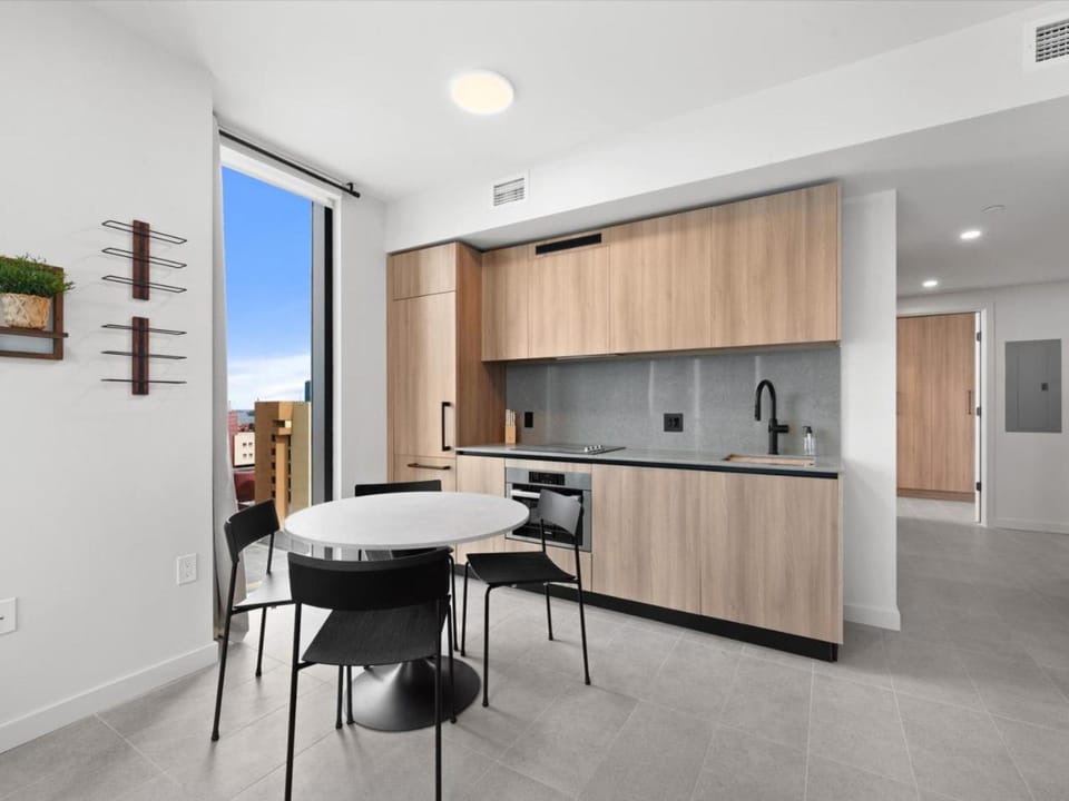 First 1612 Skyline 2BR Retreat Miami Apartment in Miami