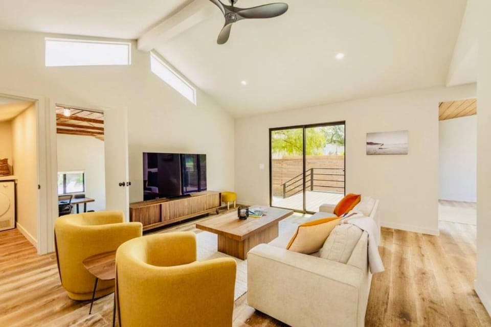 Downtown Ojai Gem House in Ojai