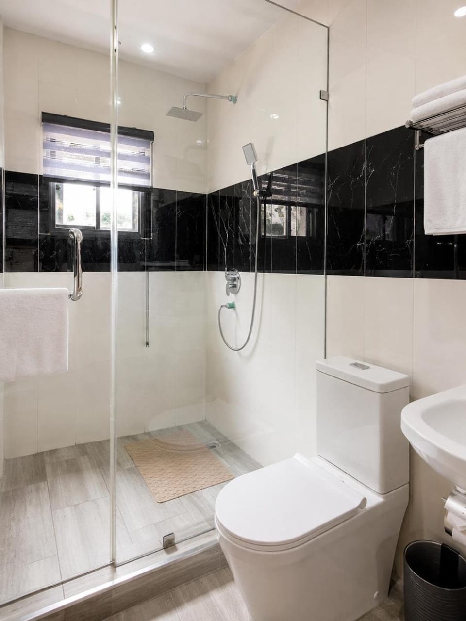 Golden Tulip Rosa Villa Hotel & Suites Hotel in Nigeria