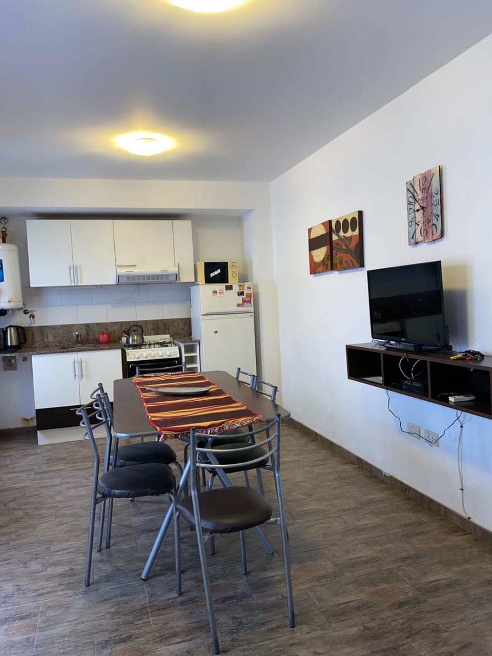 depto a 3 cuadras de peatonal, terraza con asador y cochera Apartment in Villa Carlos Paz