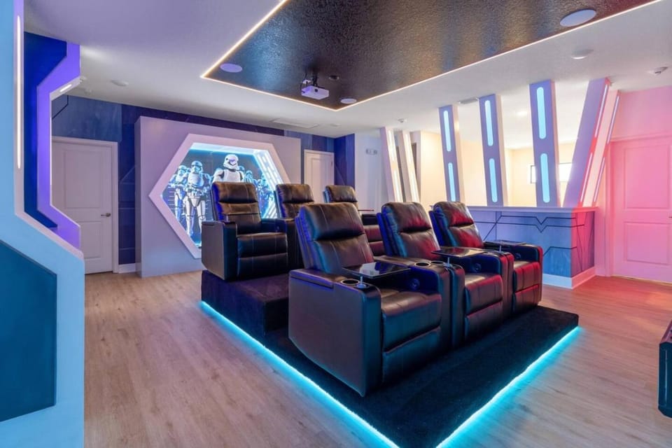 11BR Brand-New Game Room Private Home Theater - 11072 House in Orlando