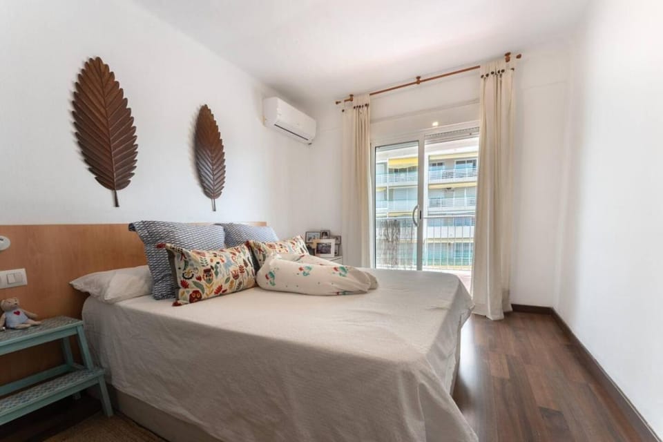 Seaview 2BR Cozy Apartment Apartment in Salou