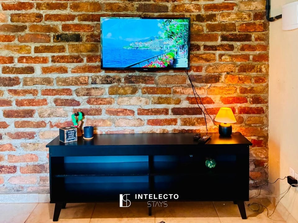 TV and multimedia, Evening entertainment