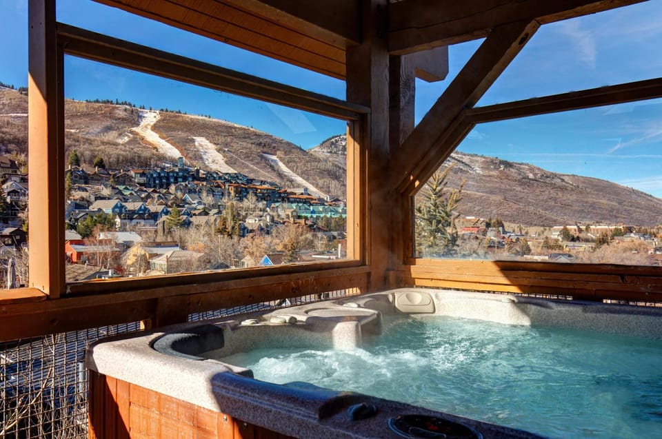 Day, Summer, Hot Tub, Skiing, View (from property/room), Mountain view