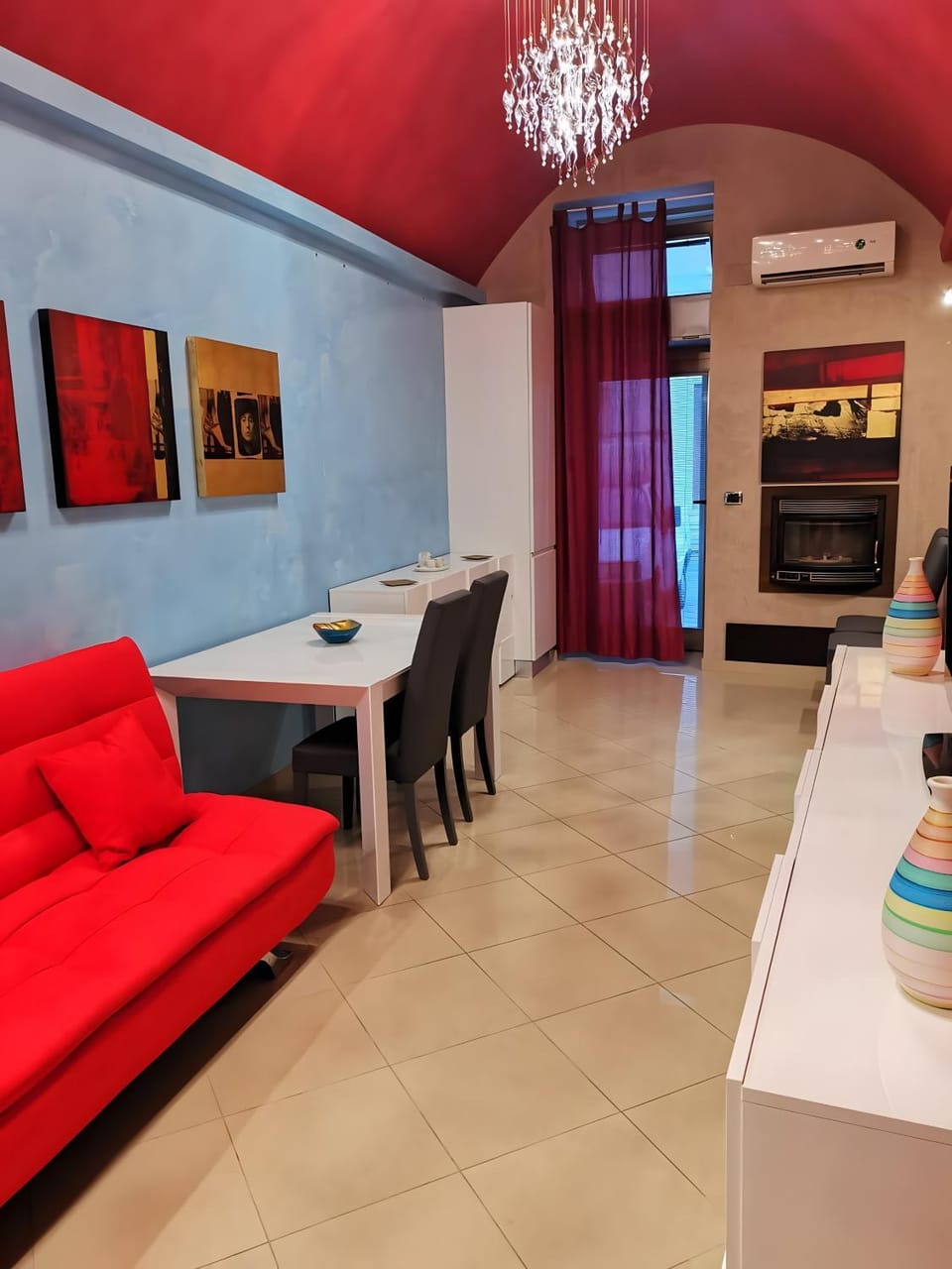 Property building, Living room