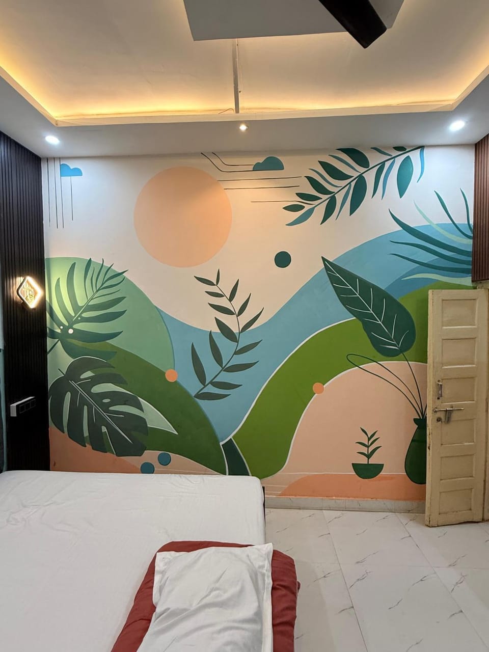 Bed, Photo of the whole room, Bedroom