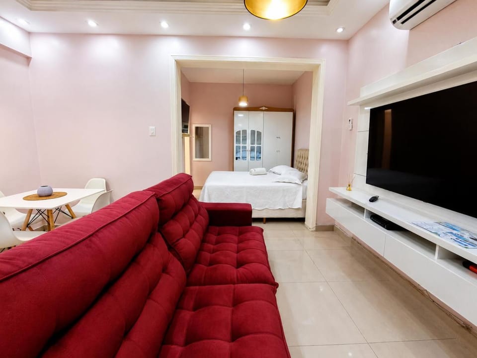Communal lounge/ TV room, air conditioner