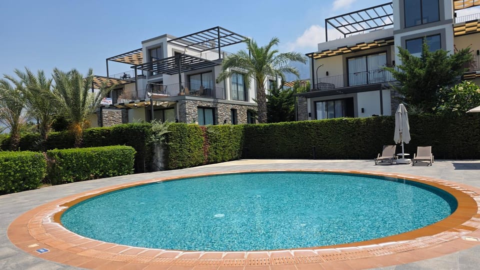 Kyrenia Mountains & Pool Oasis close to the Merit Casino Hotel & SPA Apartment in Cyprus