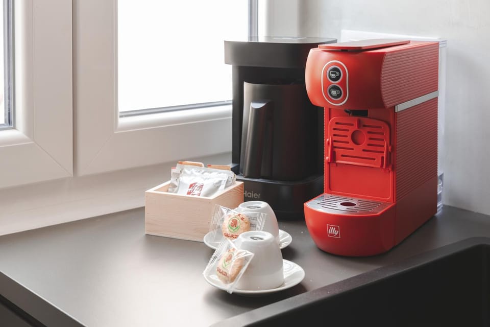 Coffee/tea facilities