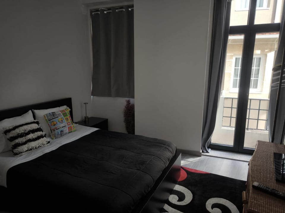Historic Downtown II Apartment in Vila Real