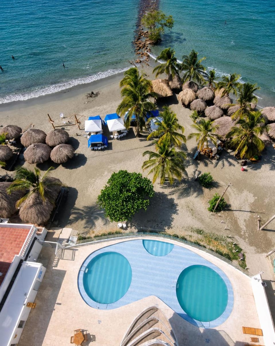 Beach, Swimming pool